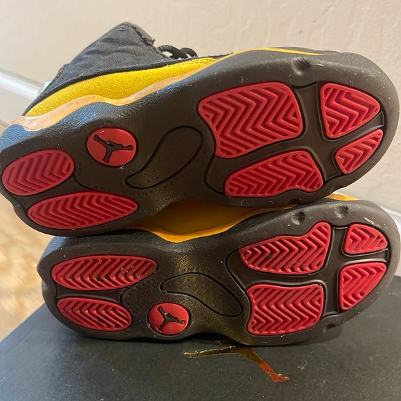 Kids Jordan 13 Retro Carmelo Anthony Class 2022 Black Gold Toddler Size 9C - Picture 6 of 11